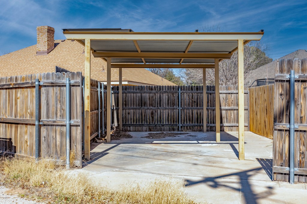 2911 Arrowhead Trail