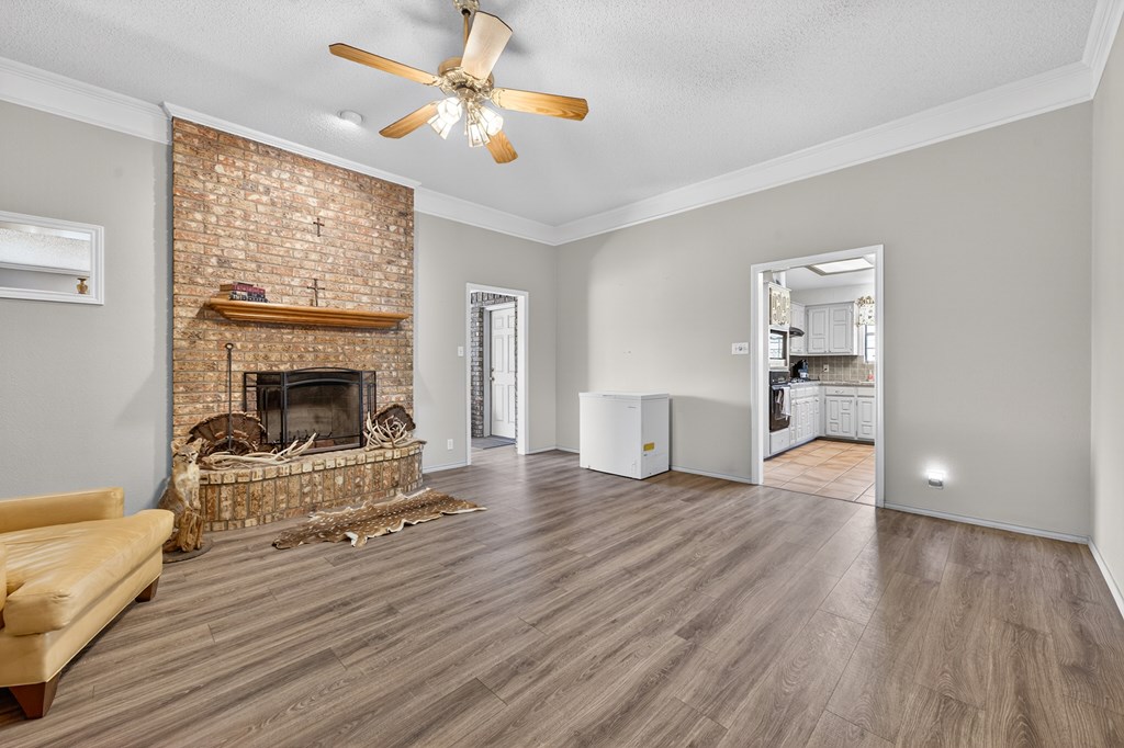 2911 Arrowhead Trail