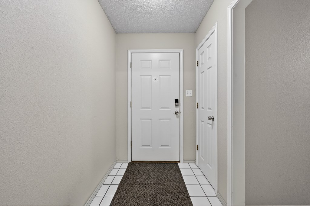 2911 Arrowhead Trail