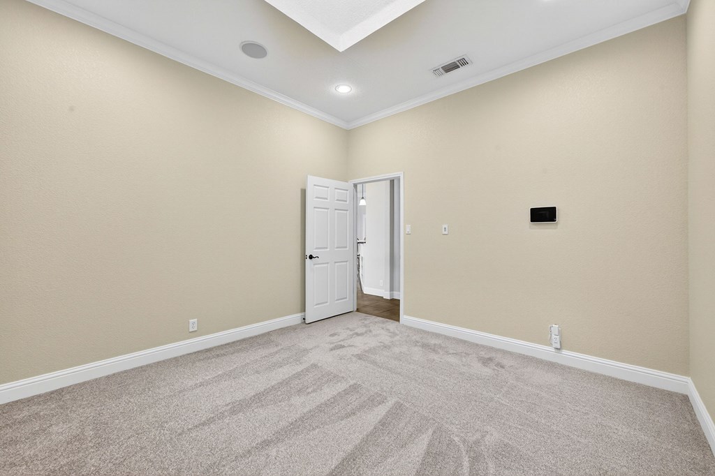 5001 Widener Strip