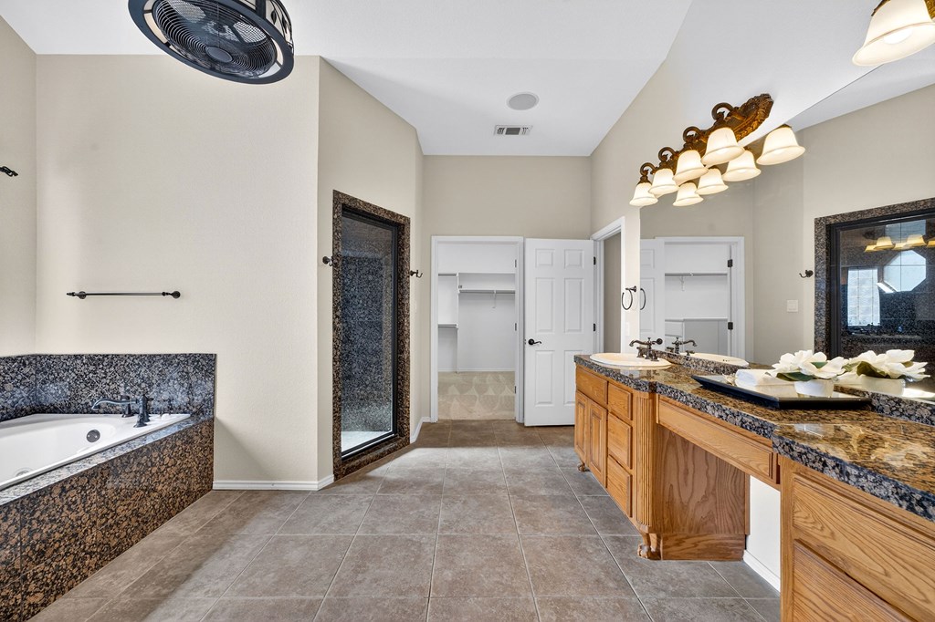 5001 Widener Strip