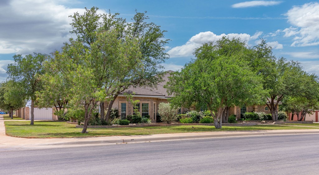 5001 Widener Strip