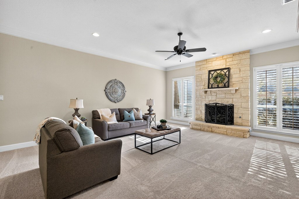 5001 Widener Strip