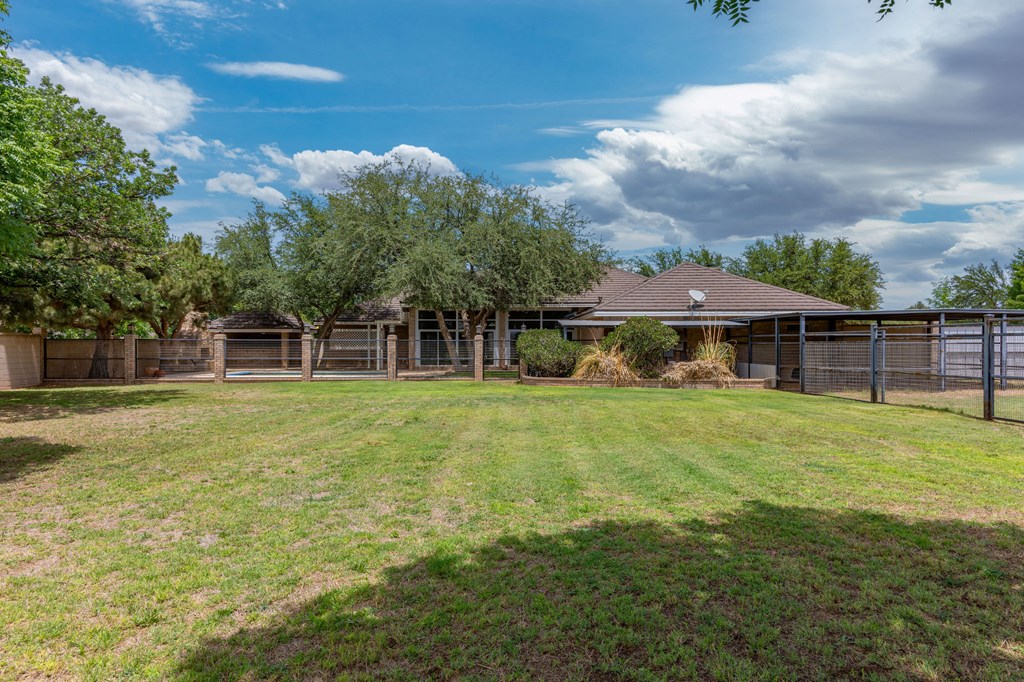 5001 Widener Strip