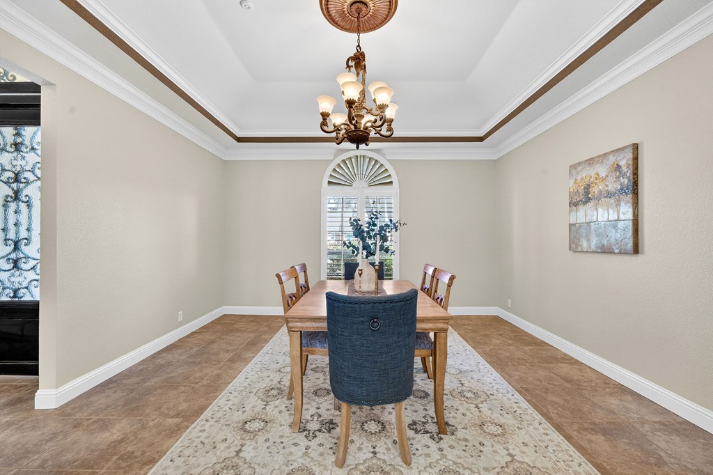 5001 Widener Strip