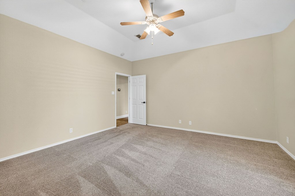 5001 Widener Strip