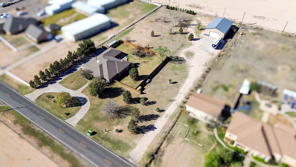 4305 N County Rd 1284