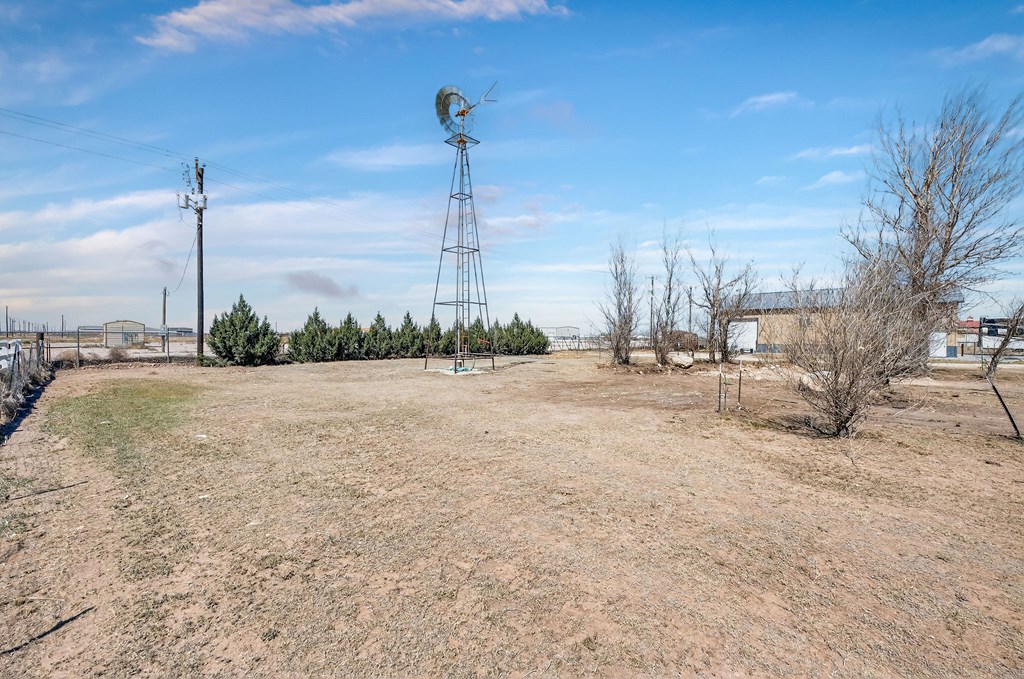 4305 N County Rd 1284