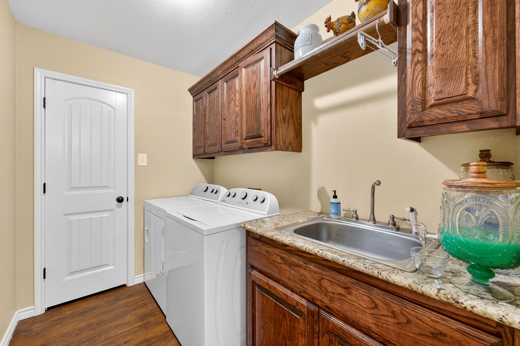 4305 N County Rd 1284