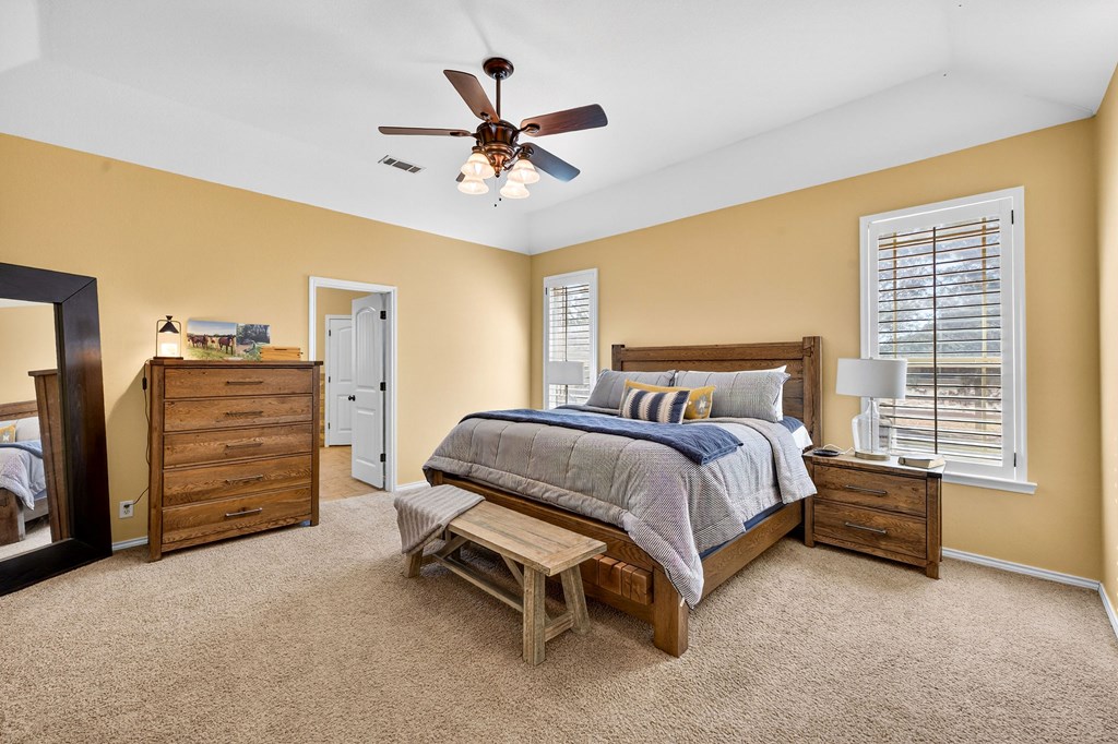 4305 N County Rd 1284