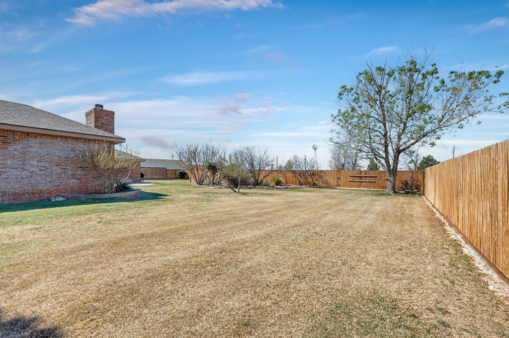 4305 N County Rd 1284