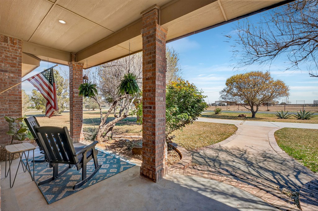 4305 N County Rd 1284