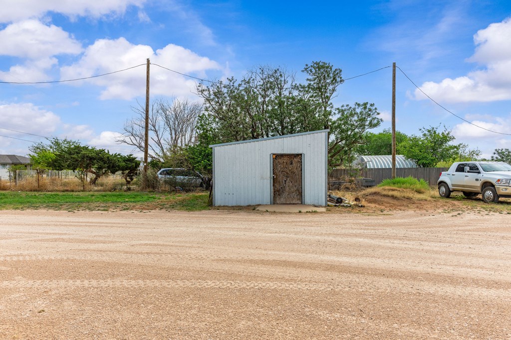 6708 E County Rd 97