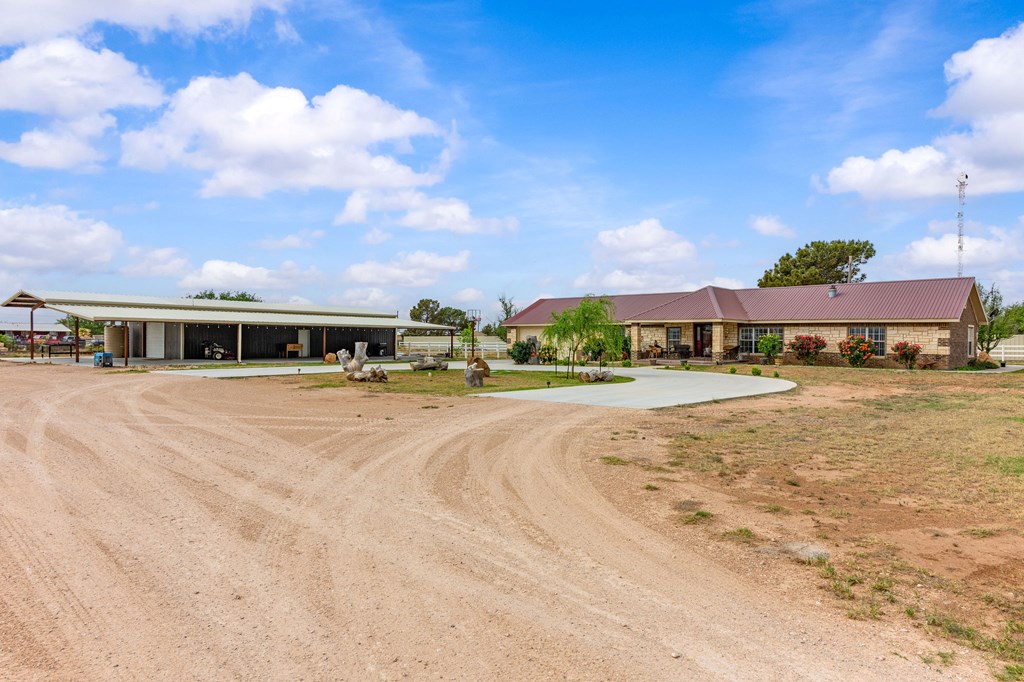 6708 E County Rd 97