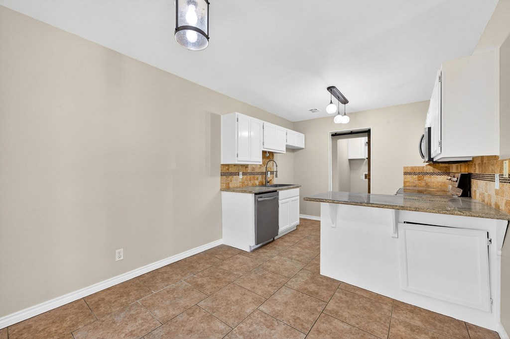 5309 San Antonio Ct