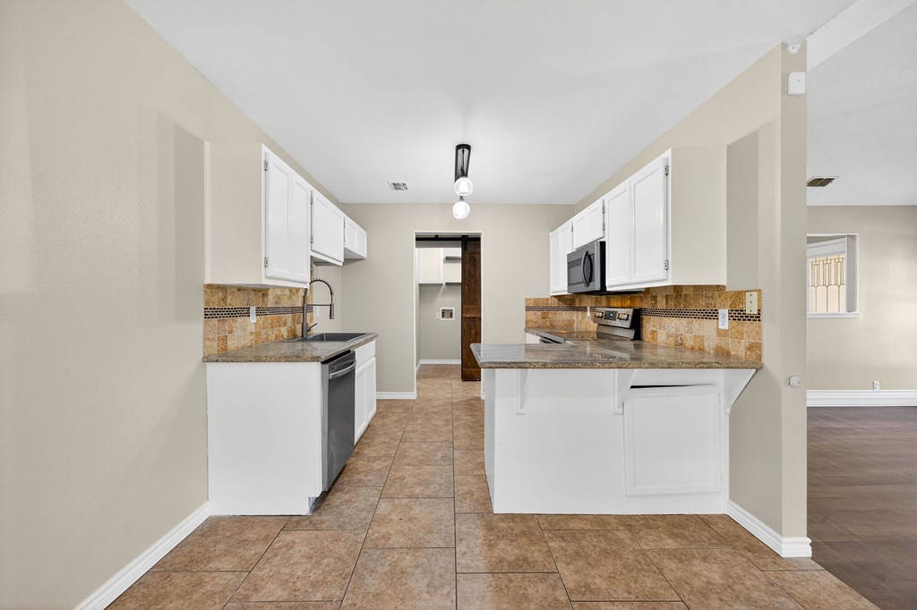 5309 San Antonio Ct