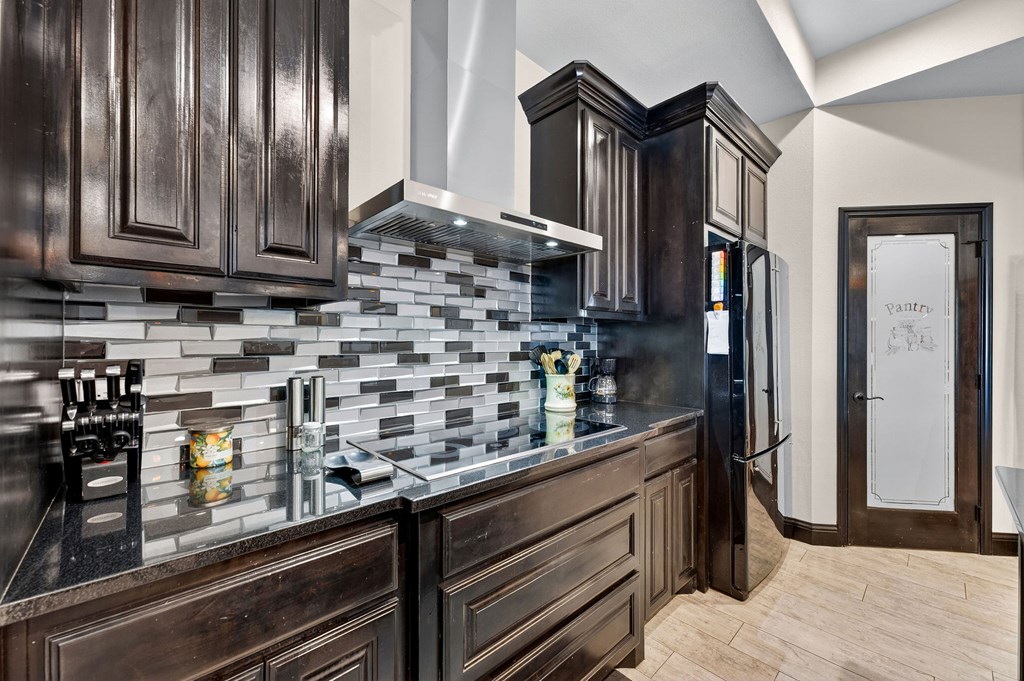 2427 S County Rd 1060