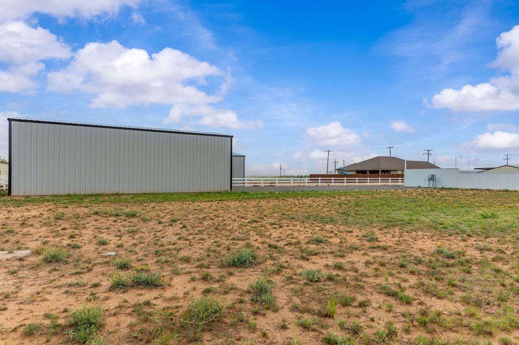 2427 S County Rd 1060