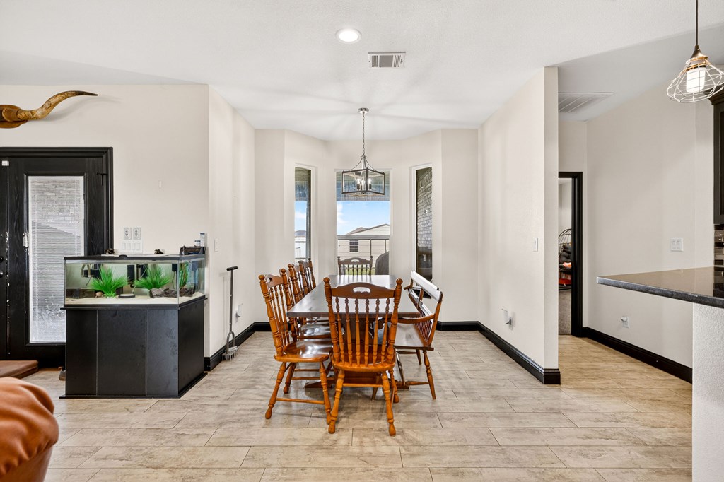 2427 S County Rd 1060