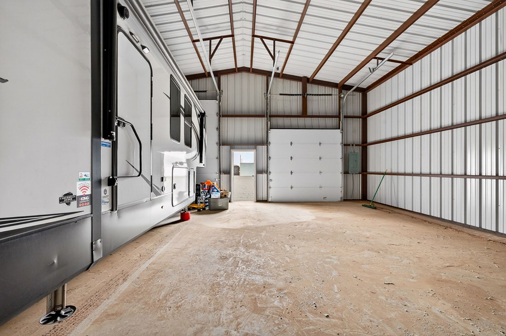 2427 S County Rd 1060