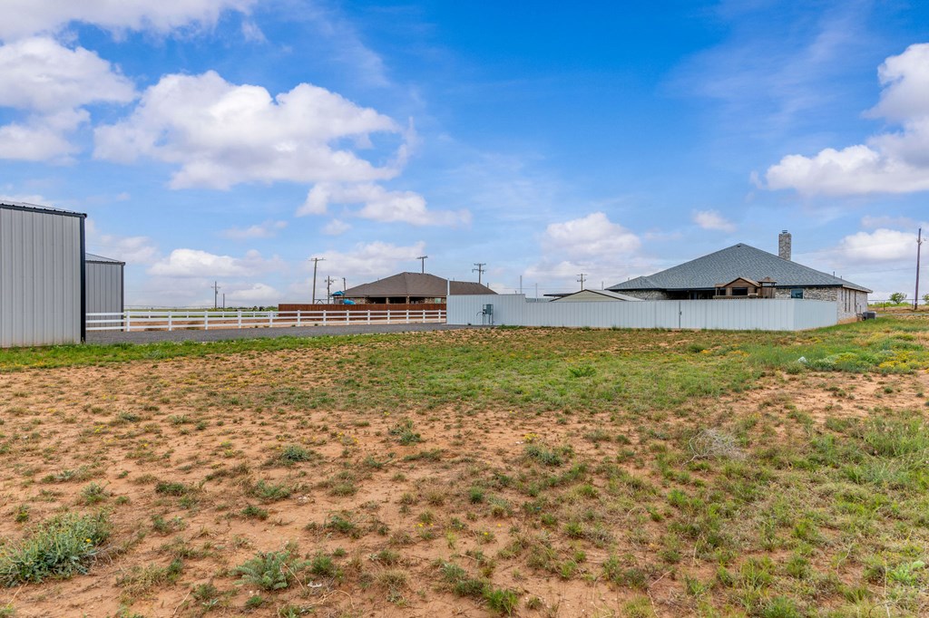 2427 S County Rd 1060