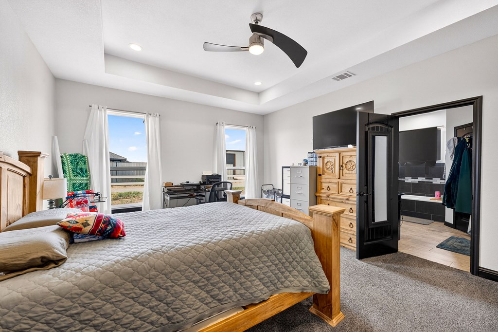 2427 S County Rd 1060