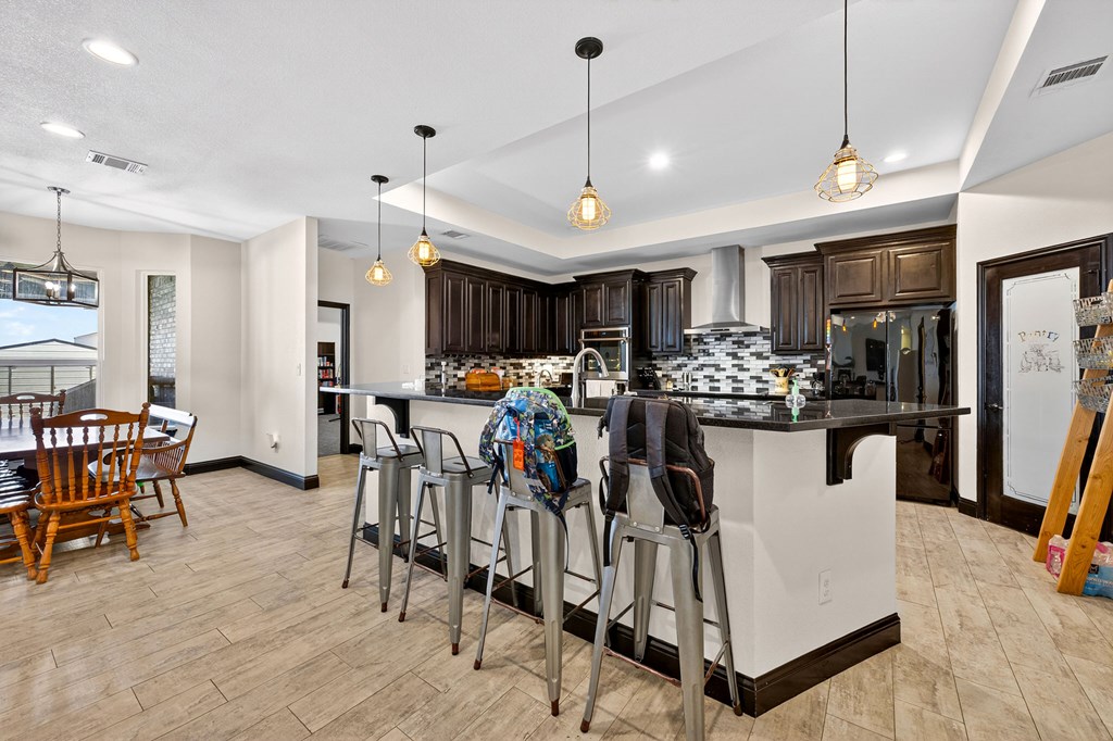 2427 S County Rd 1060