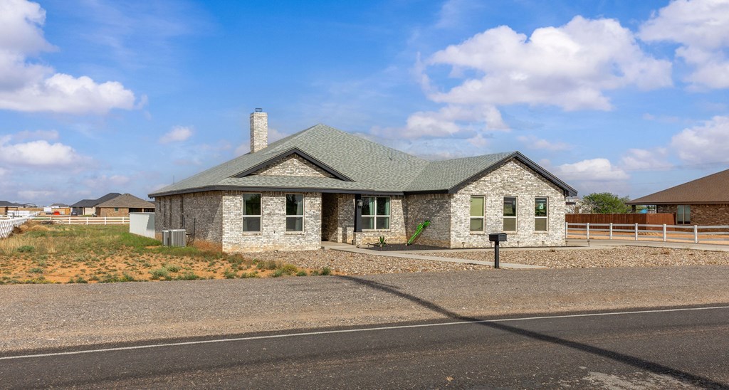 2427 S County Rd 1060