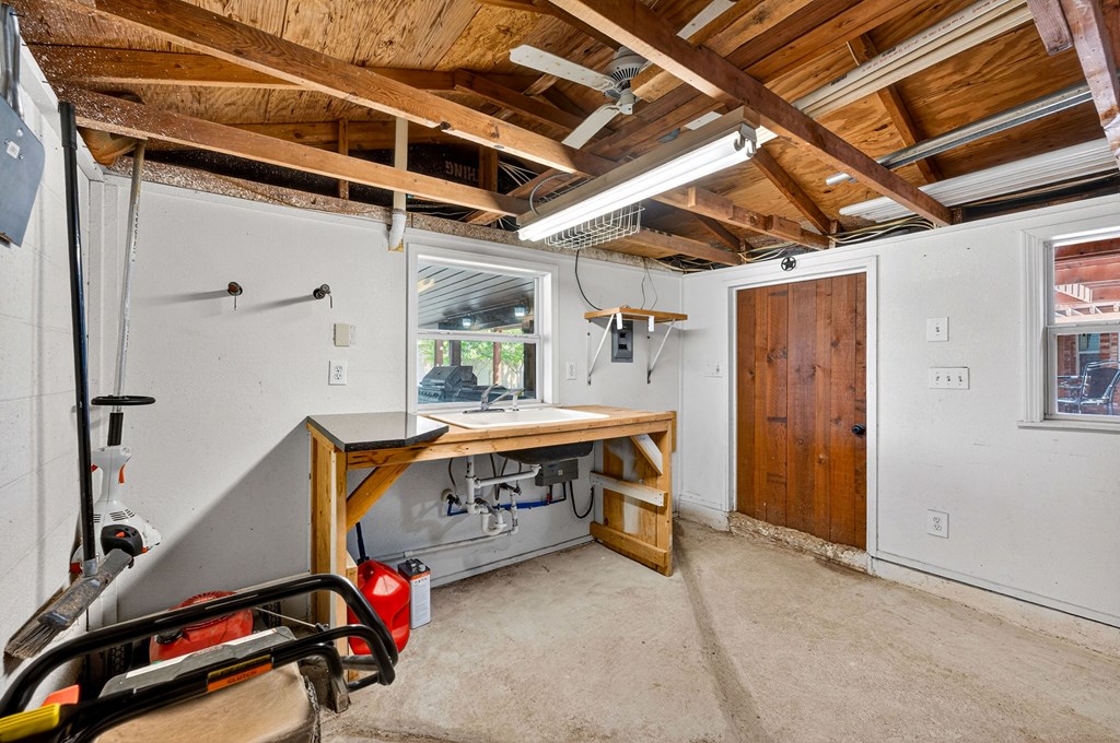 2808 Princeton Ave