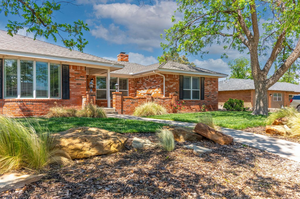 2808 Princeton Ave
