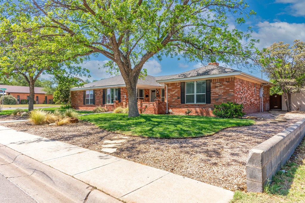 2808 Princeton Ave