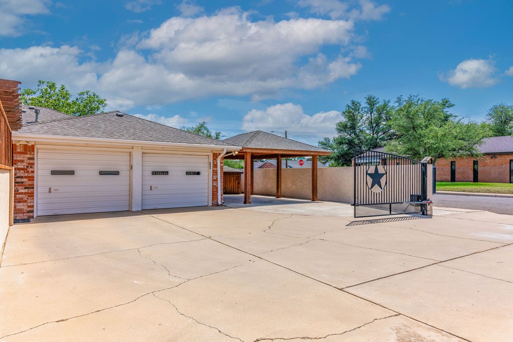 2808 Princeton Ave