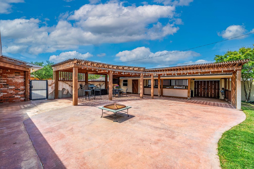 2808 Princeton Ave