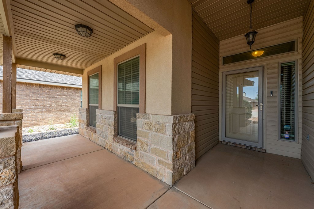 1004 Griffith Ct