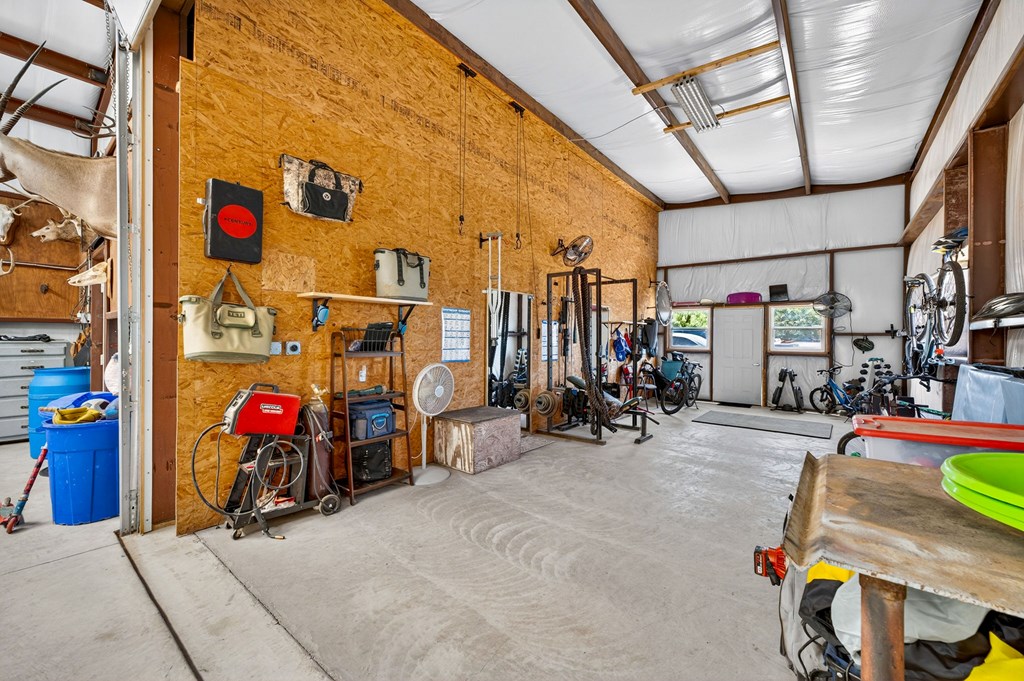 2704 S County Rd 1067