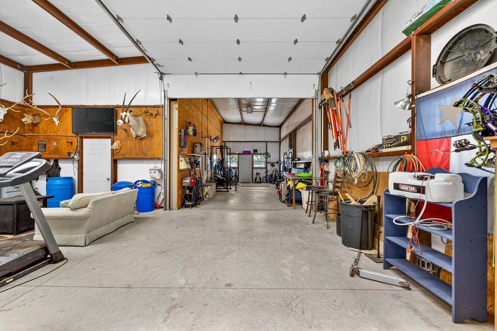 2704 S County Rd 1067