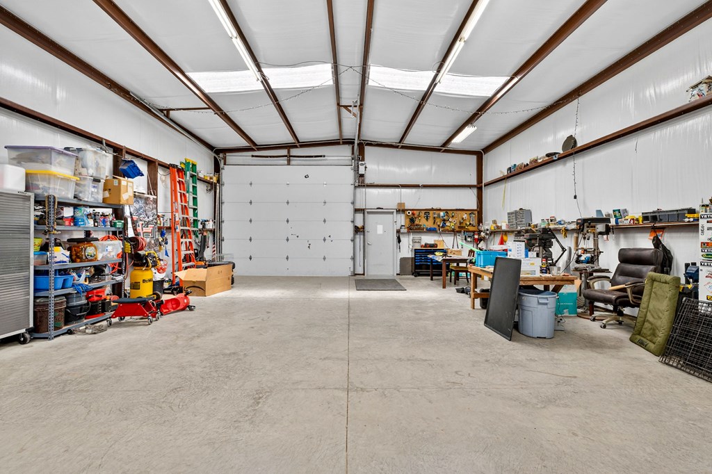 2704 S County Rd 1067