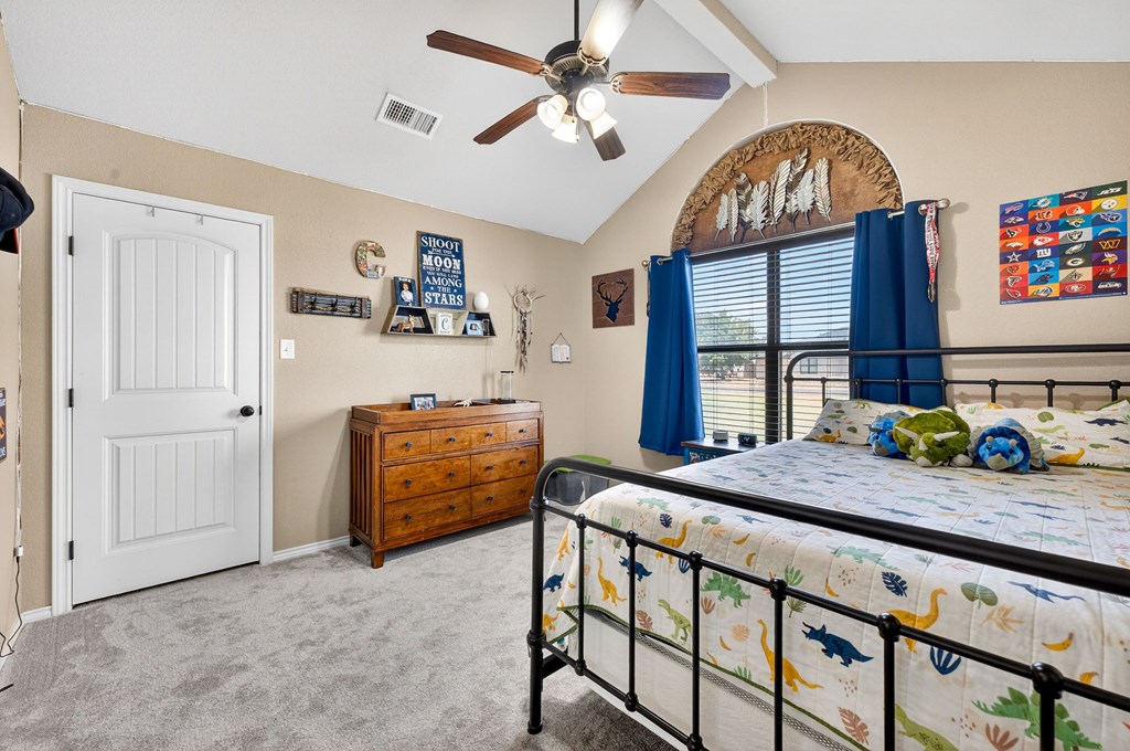 2704 S County Rd 1067
