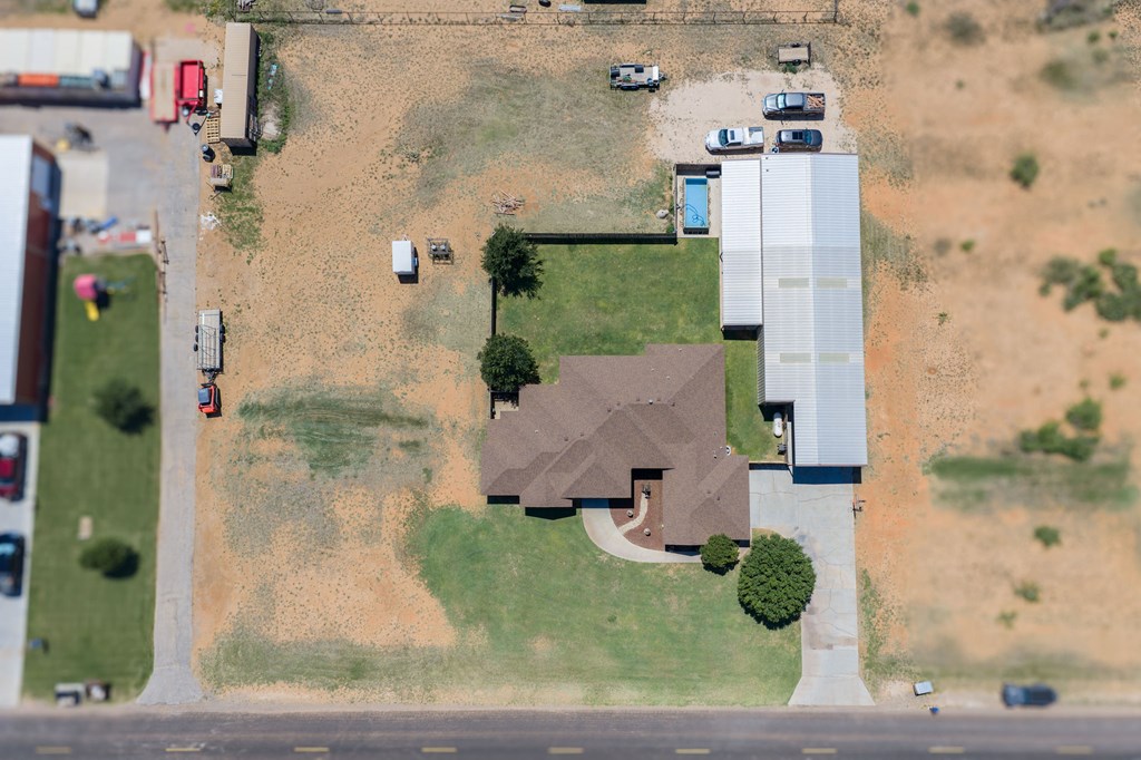 2704 S County Rd 1067