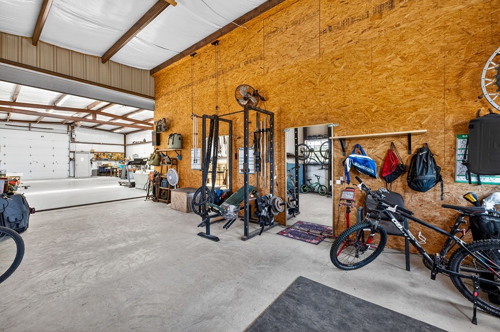 2704 S County Rd 1067