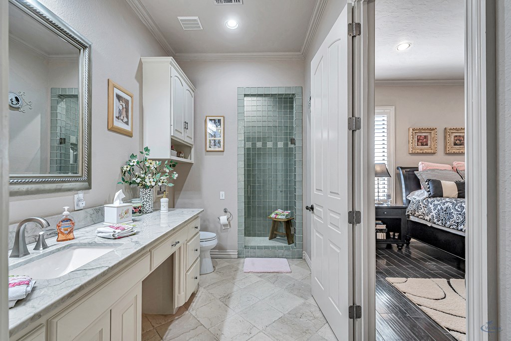 4113 Mockingbird Lane