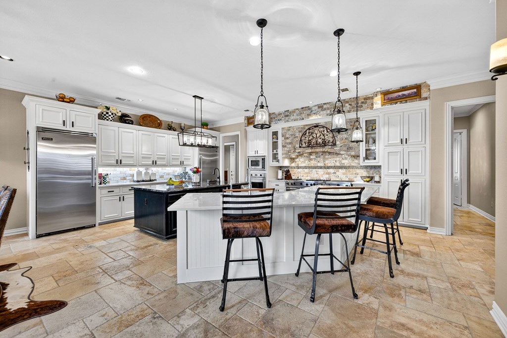 4113 Mockingbird Lane