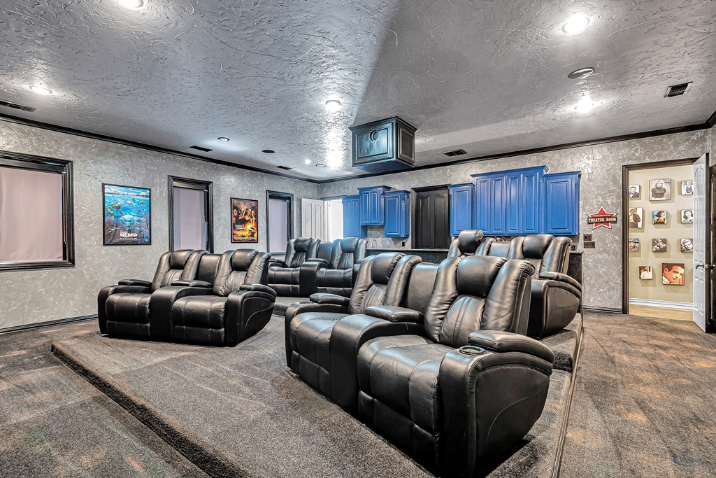 4113 Mockingbird Lane
