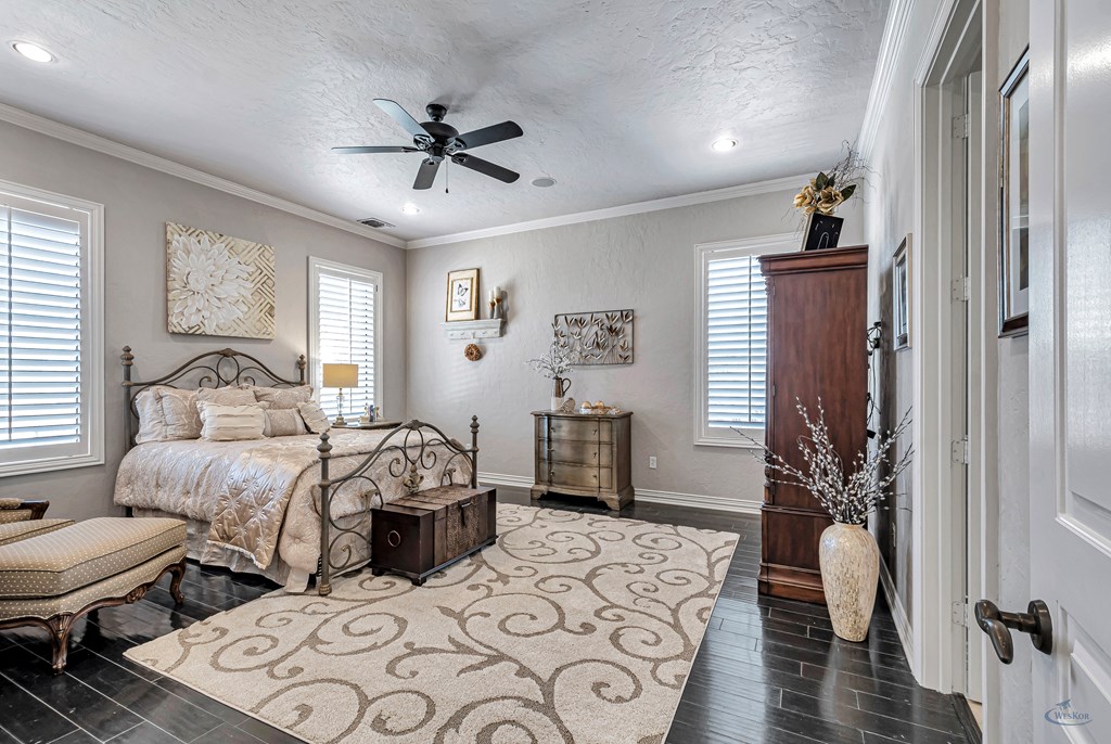 4113 Mockingbird Lane