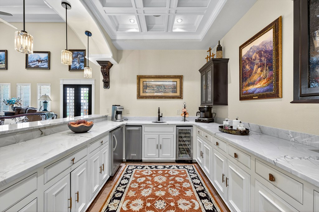 4113 Mockingbird Lane