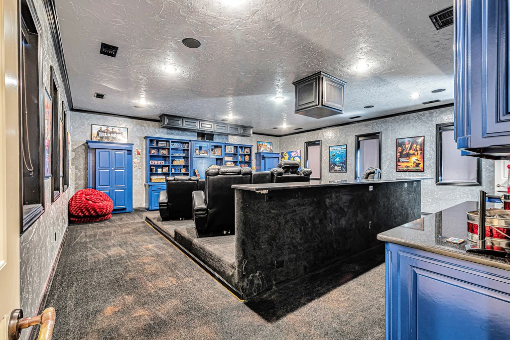 4113 Mockingbird Lane