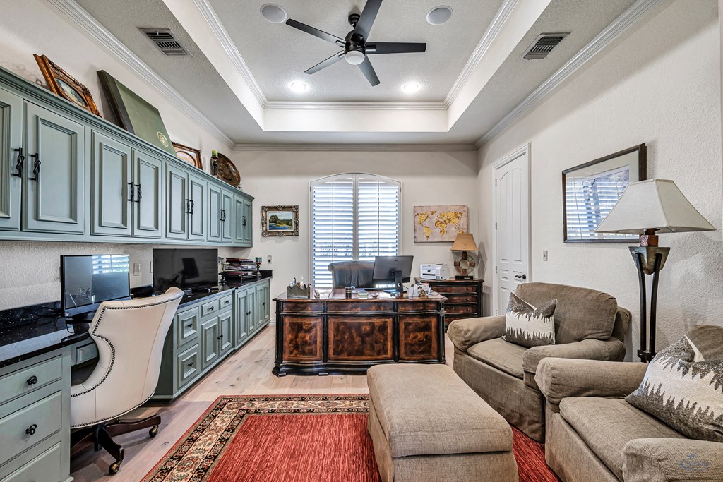 4113 Mockingbird Lane