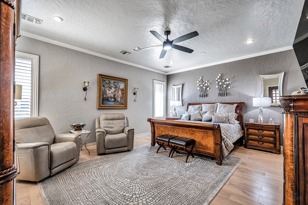 4113 Mockingbird Lane