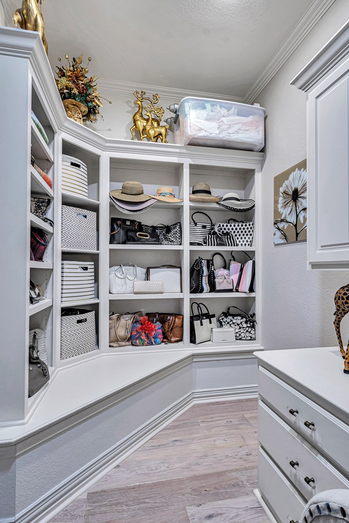 4113 Mockingbird Lane