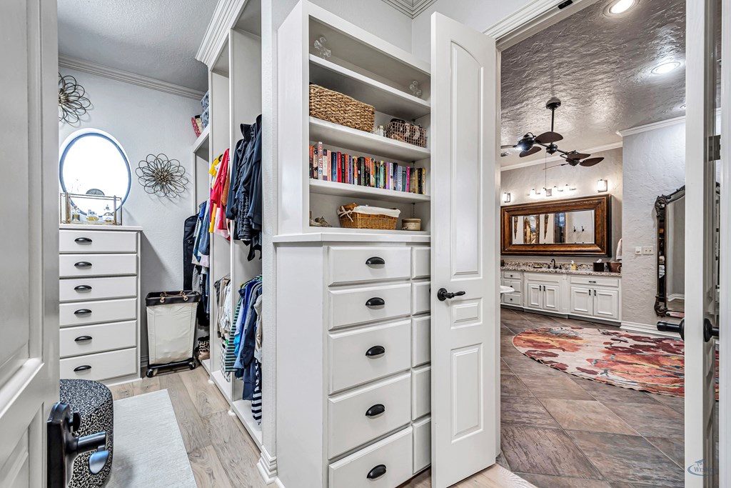 4113 Mockingbird Lane